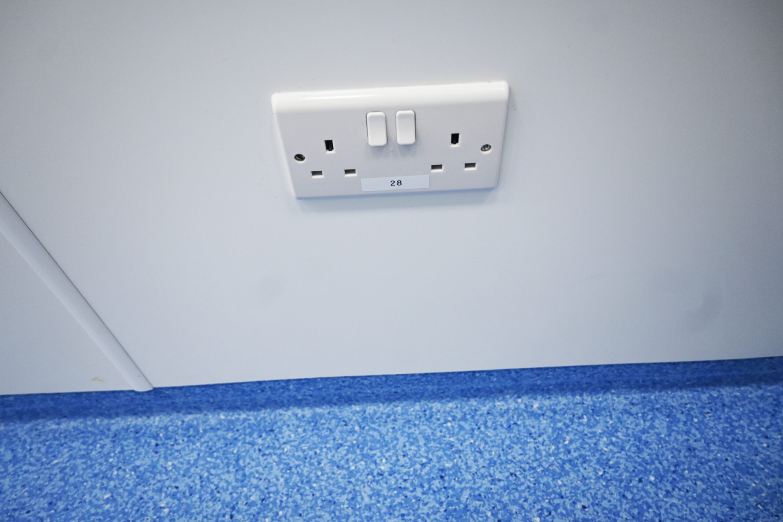 Pharmadox Healthcare PVC Wall Cladding Image 5